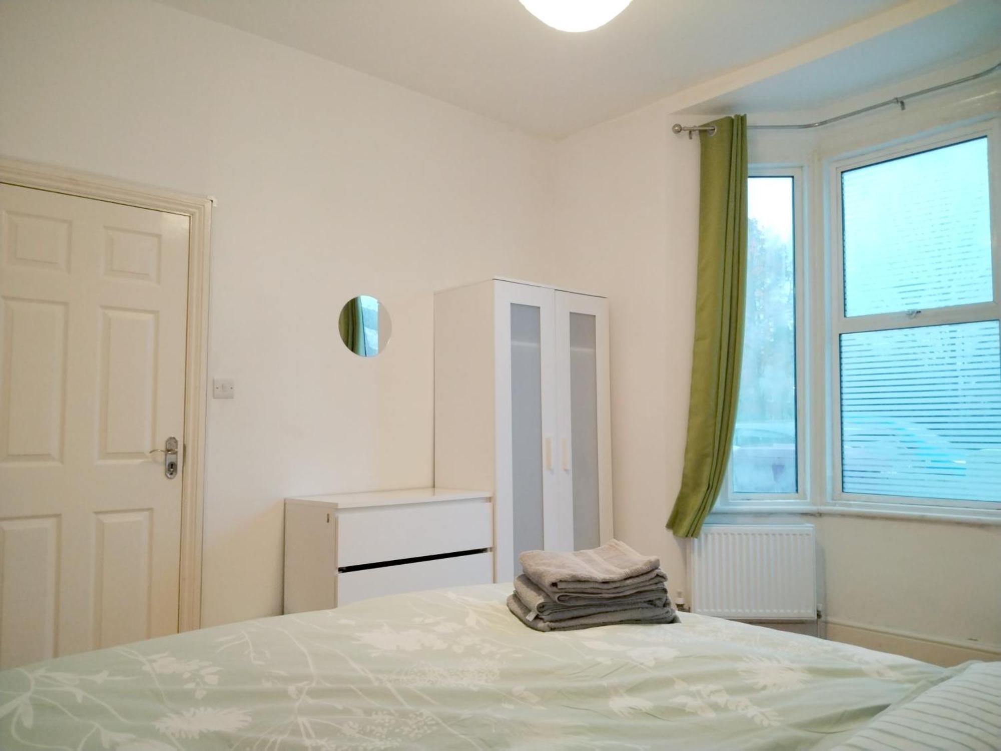 Cosy Rooms Near Canary Wharf & The O2 London Exterior photo